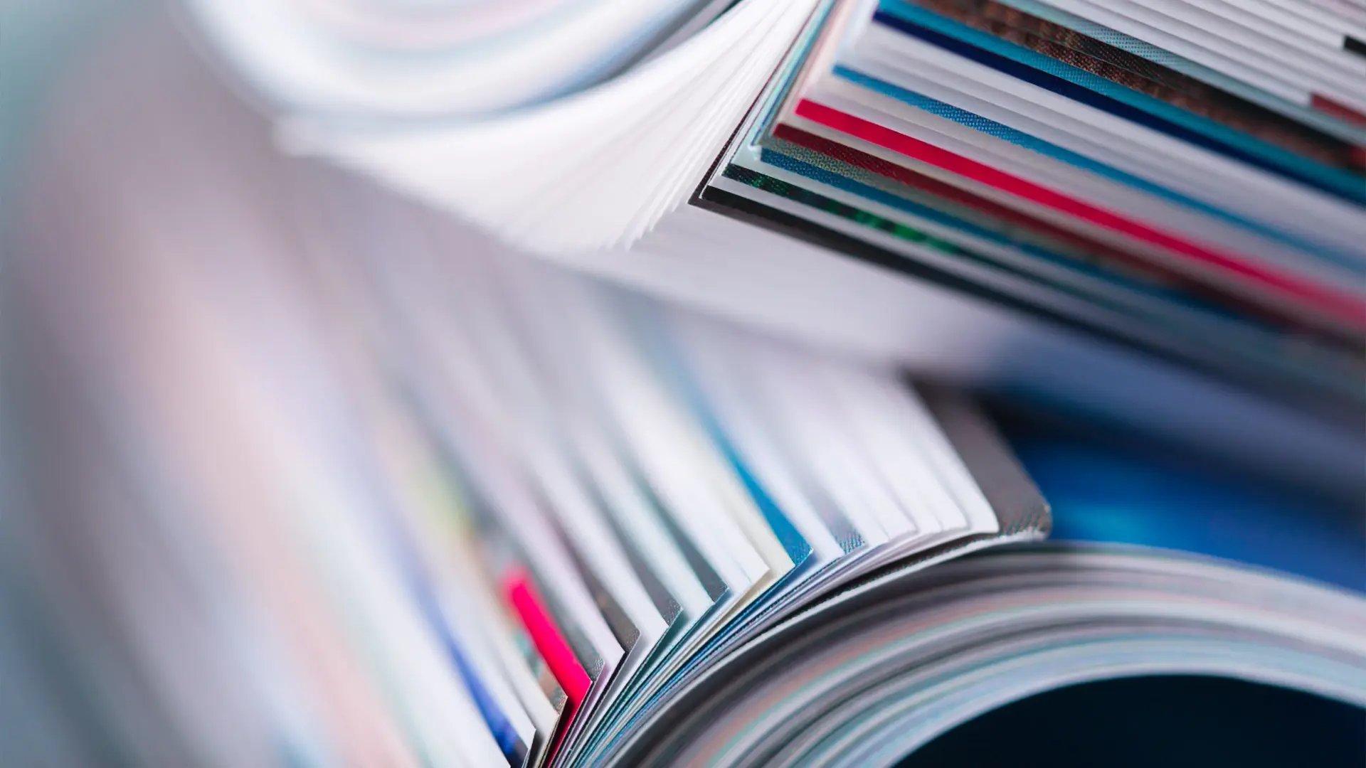 Commercial printing of magazines