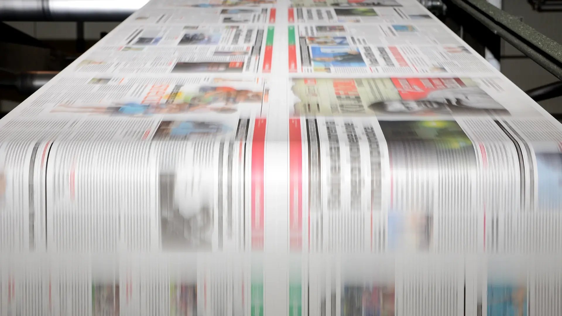 NewsReady Cut & Stack Machine